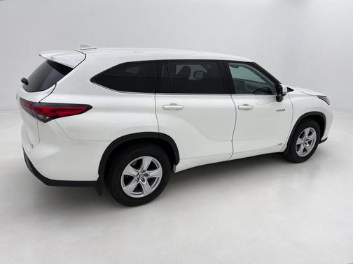 2020 Toyota Highlander Hybrid LE