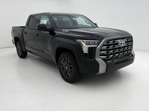 2025 Toyota Tundra Hybrid Platinum
