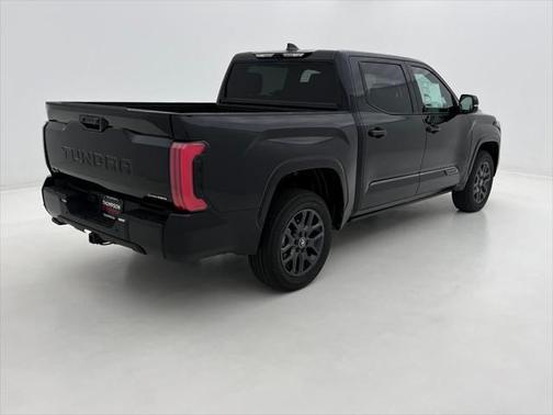 2025 Toyota Tundra Hybrid Platinum