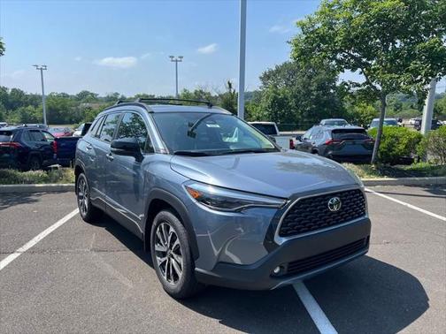 2025 Toyota Corolla Cross XLE
