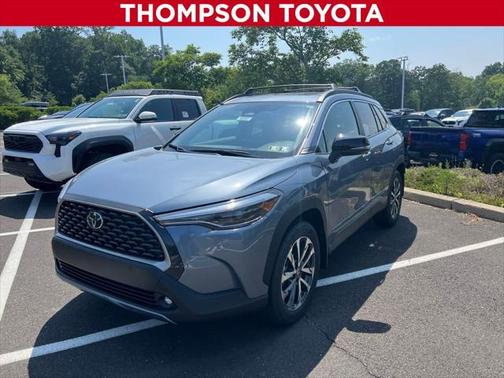 2025 Toyota Corolla Cross XLE