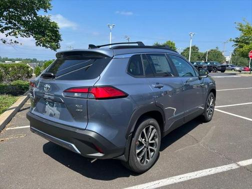 2025 Toyota Corolla Cross XLE