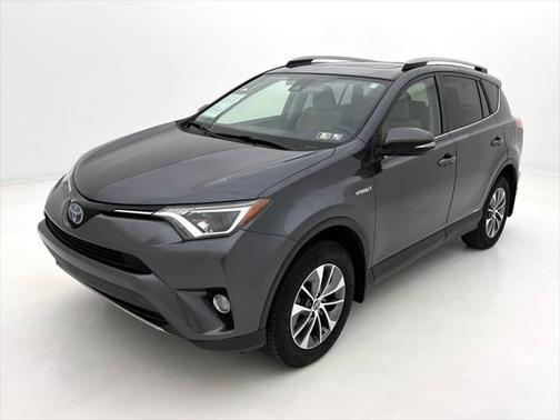2017 Toyota RAV4 Hybrid XLE