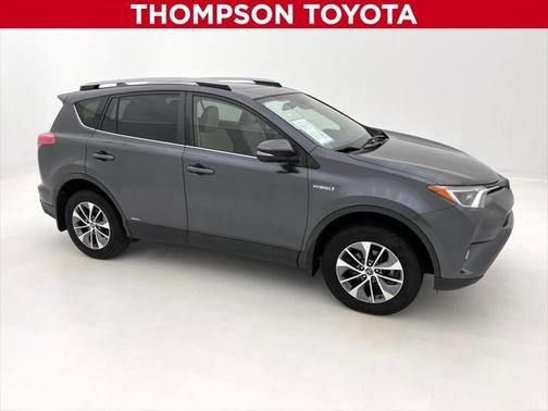 2017 Toyota RAV4 Hybrid XLE