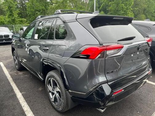 2025 Toyota RAV4 Hybrid SE