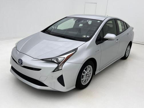 2017 Toyota Prius Two