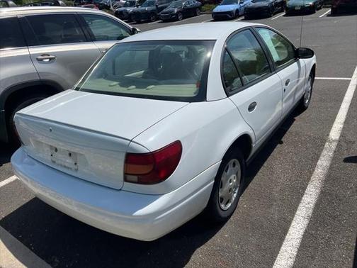 2002 Saturn SL SL1