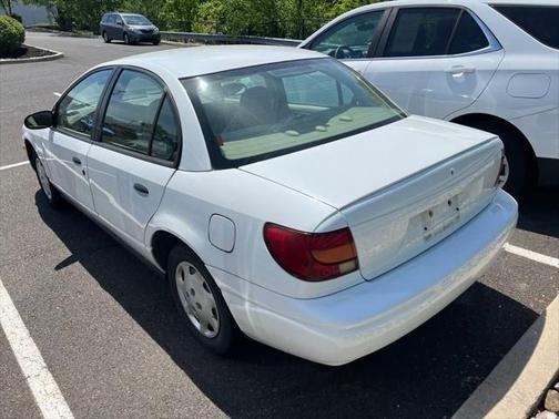 2002 Saturn SL SL1