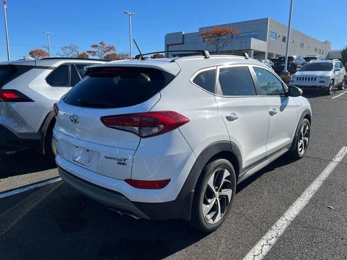 2017 Hyundai TUCSON Sport