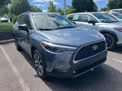 2025 Toyota Corolla Cross XLE