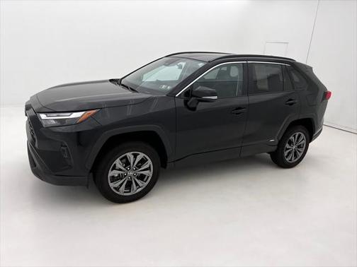2022 Toyota RAV4 Hybrid XLE Premium