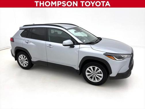 2024 Toyota Corolla Cross LE