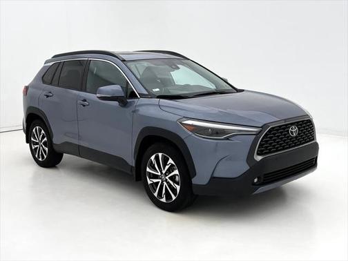 2022 Toyota Corolla Cross XLE