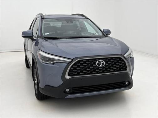 2022 Toyota Corolla Cross XLE