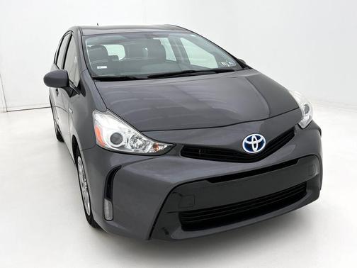 2015 Toyota Prius v Four