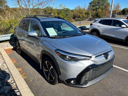 2024 Toyota Corolla Hybrid SE