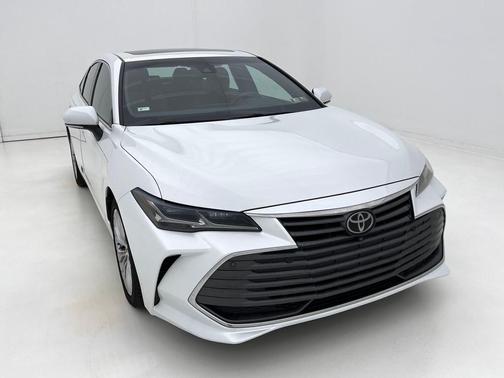 2019 Toyota Avalon Limited