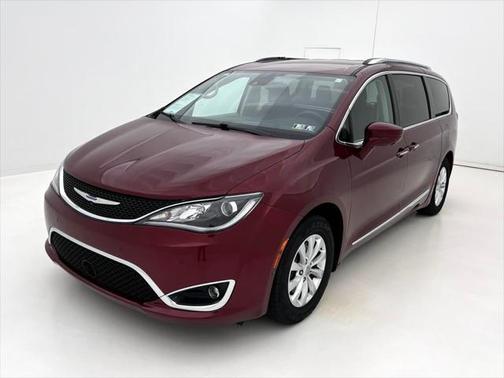 2018 Chrysler Pacifica Touring-L