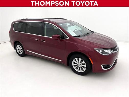 2018 Chrysler Pacifica Touring-L
