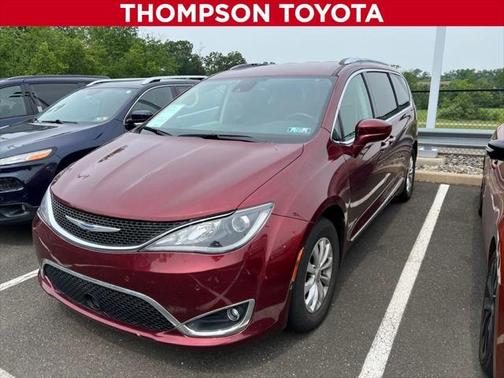 2018 Chrysler Pacifica Touring-L