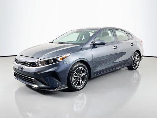Gravity Gray 2023 Kia Forte LXS