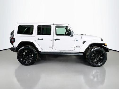 Bright White Clearcoat 2025 Jeep Wrangler 4xe Sahara