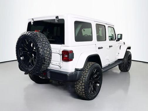 Bright White Clearcoat 2025 Jeep Wrangler 4xe Sahara