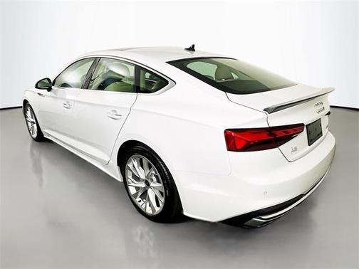 2022 Audi A5 40 Premium