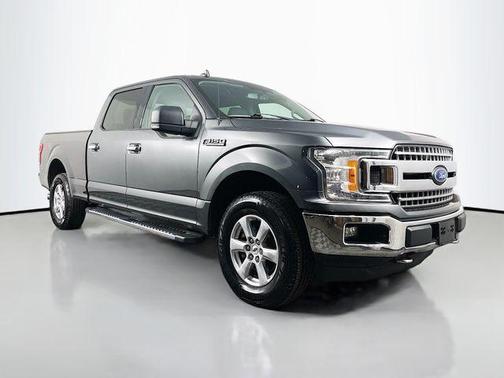 Black 2018 Ford F-150 XLT