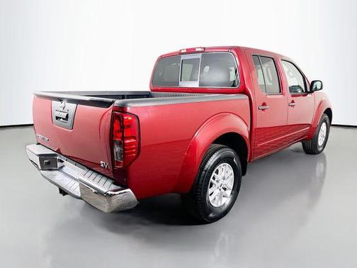 Cayenne Red Metallic 2019 Nissan Frontier SV