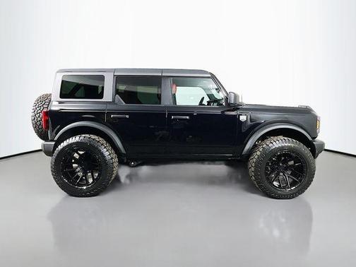 Shadow Black 2025 Ford Bronco Big Bend