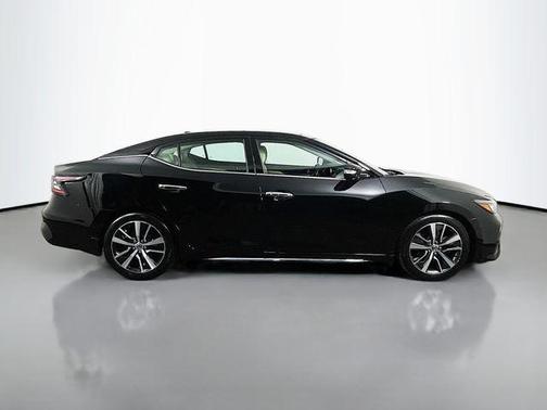 Black 2019 Nissan Maxima 3.5 SL