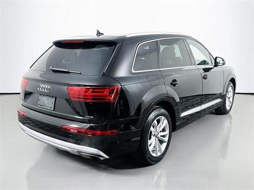 2017 Audi Q7 2.0T Premium