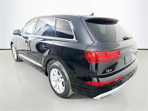 2017 Audi Q7 2.0T Premium