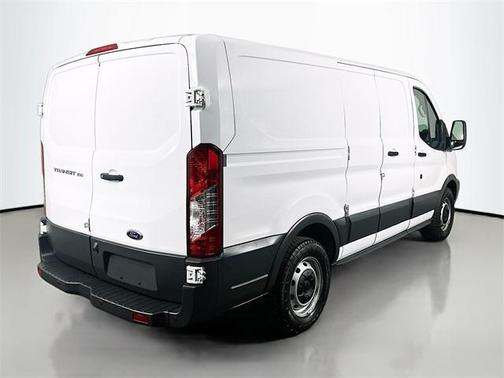 2018 Ford Transit-150 Base