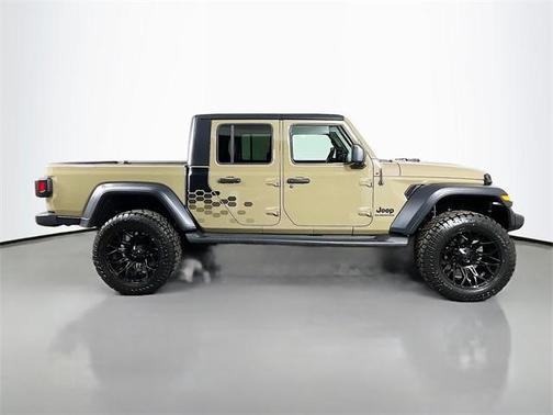 2020 Jeep Gladiator Sport