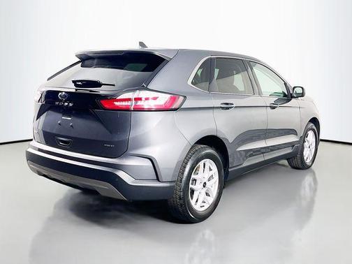 Gray Metallic 2023 Ford Edge SEL