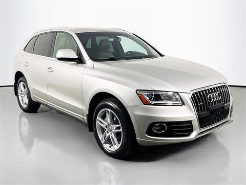 2017 Audi Q5 2.0T Premium Plus