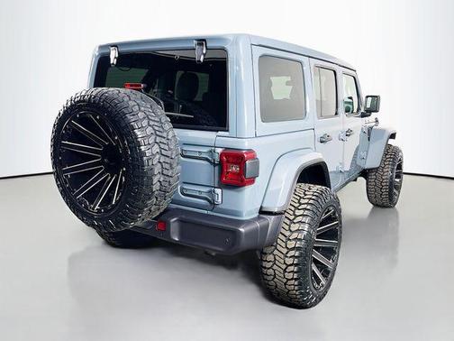 Anvil Clearcoat 2025 Jeep Wrangler 4xe Sahara