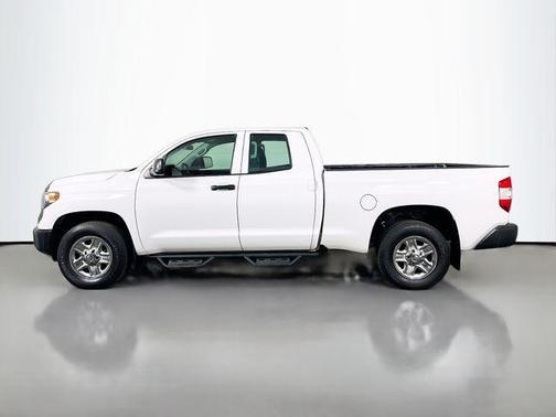 Super White 2018 Toyota Tundra SR