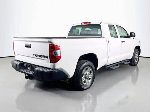 Super White 2018 Toyota Tundra SR