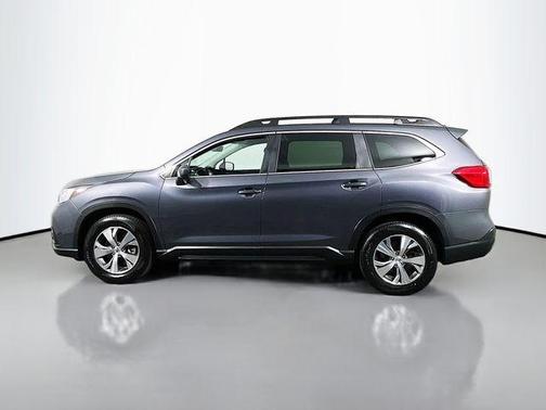Magnetite Gray Metallic 2022 Subaru Ascent Premium 7-Passenger