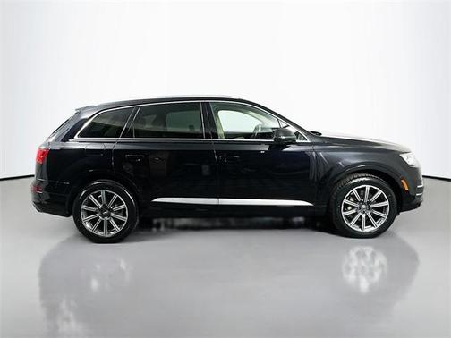 2017 Audi Q7 3.0T Premium Plus