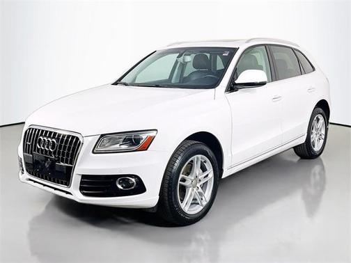 2017 Audi Q5 2.0T Premium Plus