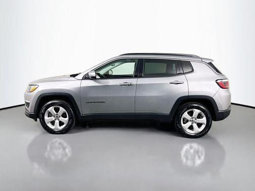 Billet Silver Metallic Clearcoat 2017 Jeep Compass Latitude