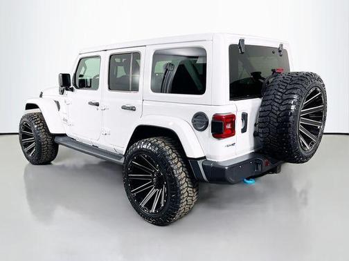 Bright White Clearcoat 2023 Jeep Wrangler 4xe Sahara