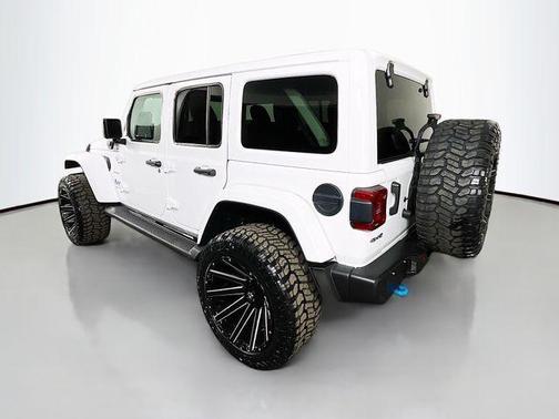 Bright White Clearcoat 2024 Jeep Wrangler 4xe Sahara