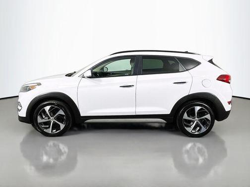 Dazzling White 2018 Hyundai TUCSON Limited