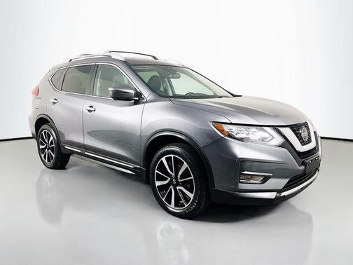 Gun Metallic 2020 Nissan Rogue SL