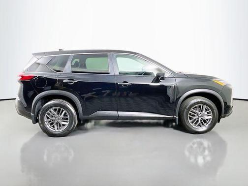 Black 2021 Nissan Rogue S